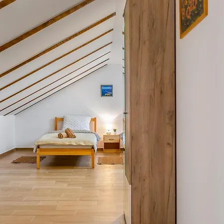 Курортный комплекс Sokol - Secret Forest House Грачац