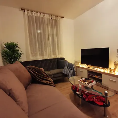 Sokol - Secret Forest House Gračac