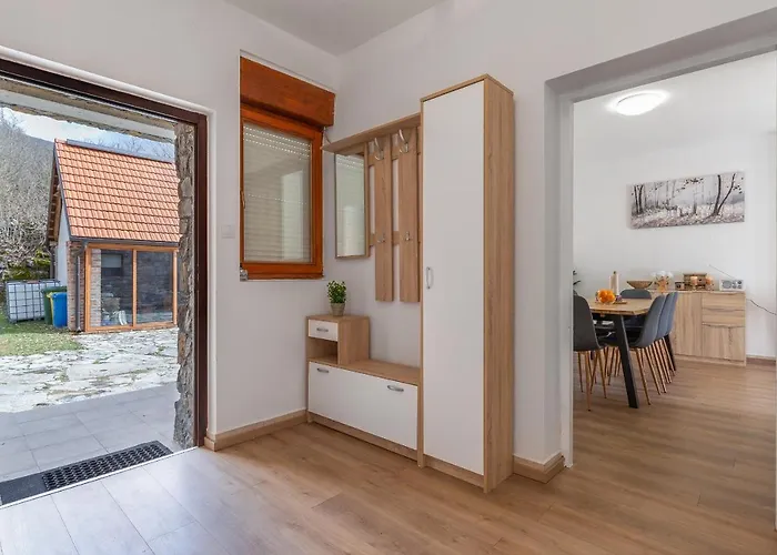 Sokol - Secret Forest House אתר נופש 3*